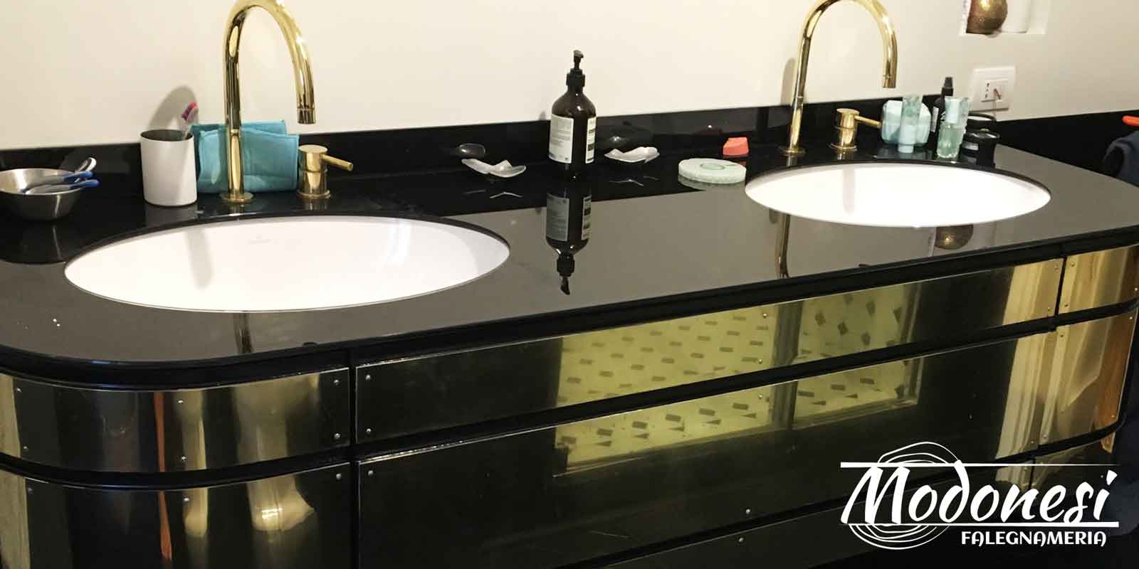 I bagni su misura di falegnameria modonesi, milano