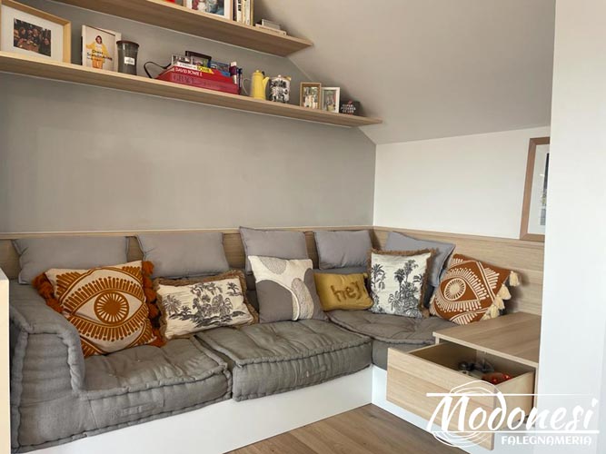 5 spazi della casa che stai sprecando divano angolare