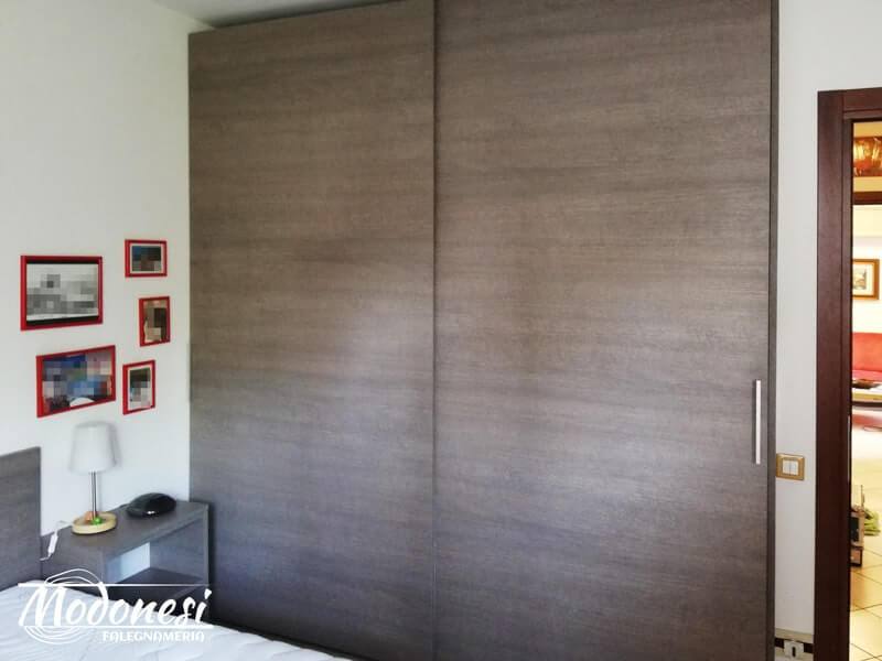 Armadio A Muro Milano Sfruttare Al Meglio La Nicchia In Camera Armadio