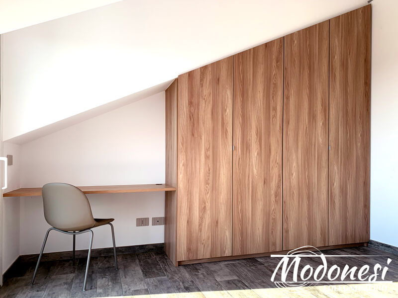 Arredamento per mansarda: studio mansarda