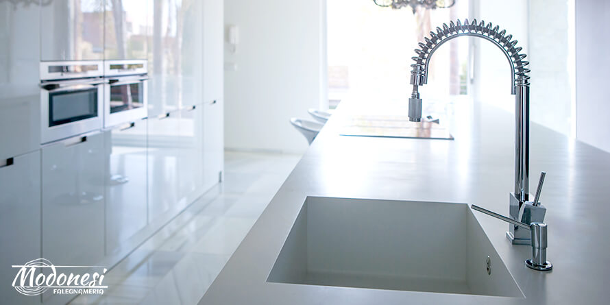 Lavabo Integrato nel Top Milano: la Moda del Momento