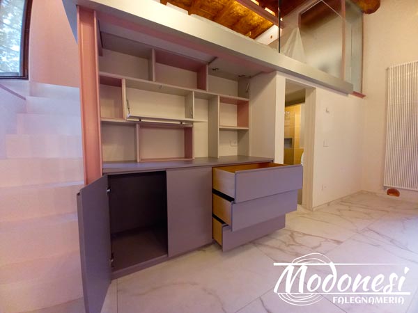Mobile Soggiorno Dal Design Moderno A Milano Creato Su Misura Per Una Particolare Area installazione 04