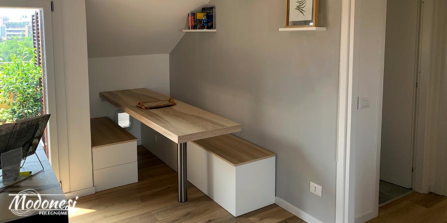 Panche Contenitori e Tavolo HPL Milano: un'Intima Zona Pranzo