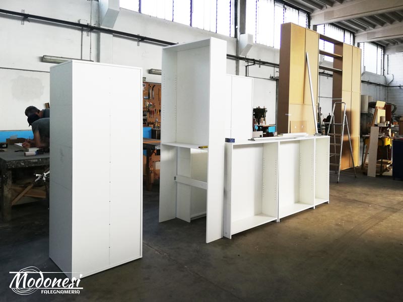 Mobile Bagno Laccato Bianco Su Misura Per Una Casa A Milano Laboratorio 01