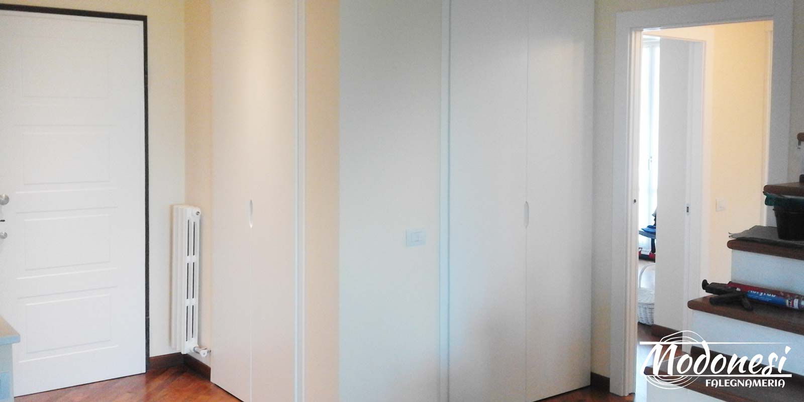Armadi su misura in legno di falegnameria modonesi, milano Armadi a muro su misura milano