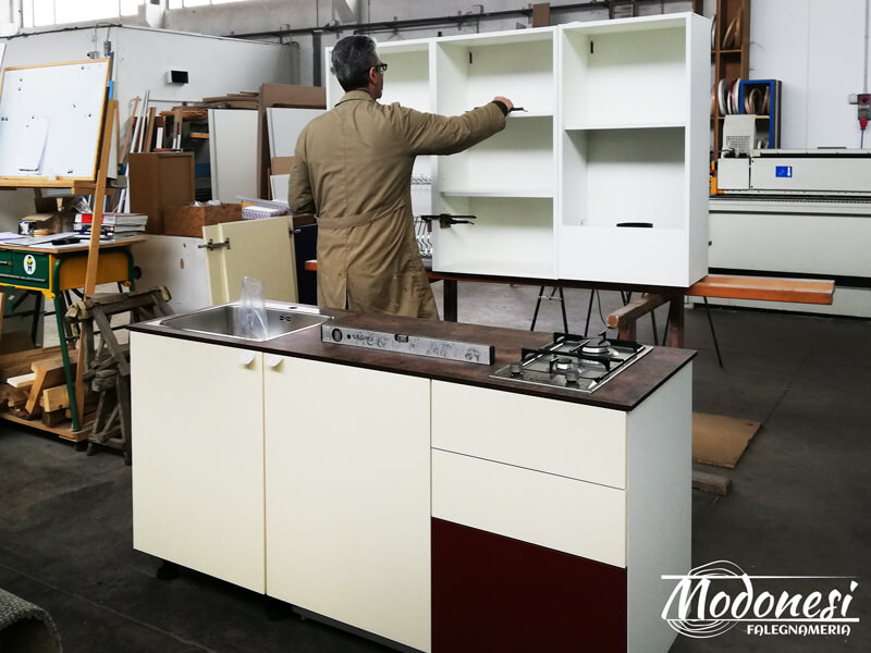 Cucina Su Misura In Nicchia Per Un Appartamento A Milano Lab 05