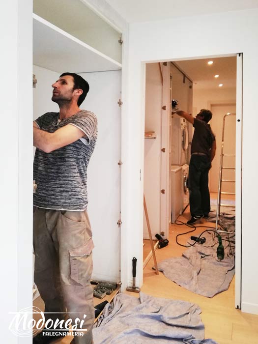 Ante Su Misura Per Tre Nicchie In Un Appartamento A Milano Installazione 01