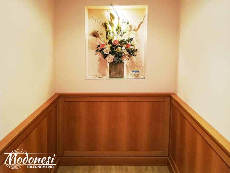 Boiserie Bassa In Legno Per Un Avvocato Di Milano Pero Finito 02