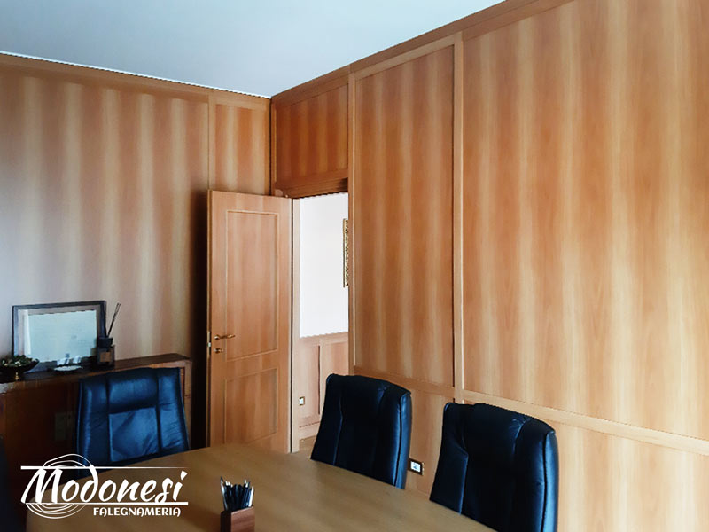 Boiserie In Legno A Tutta Parete Per Un Avvocato Di Milano Finito 01