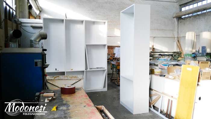 Realizzazione Libreria Ad Angolo Con Ponte In Cameretta Milano Pero 09
