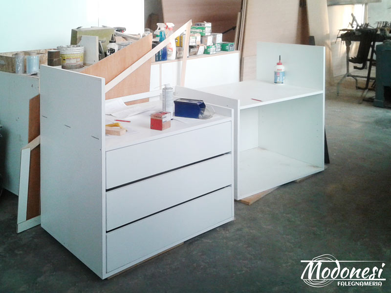 Mobile Carrelli Estraibili Camera Letto Baggio Laboratorio 01