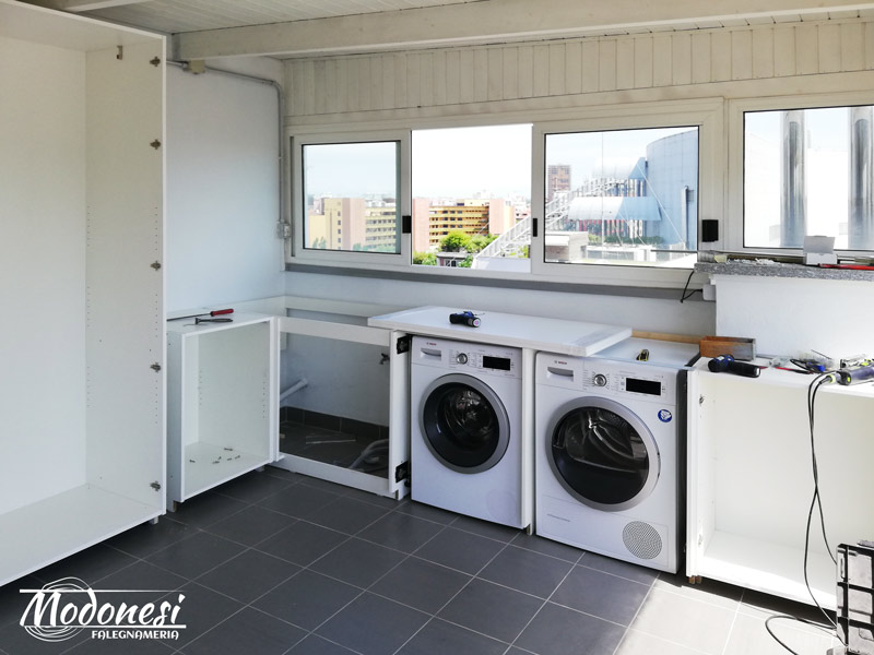 Mobili Per Lavanderia In Veranda Per Appartamento A Milano Applicazione 01