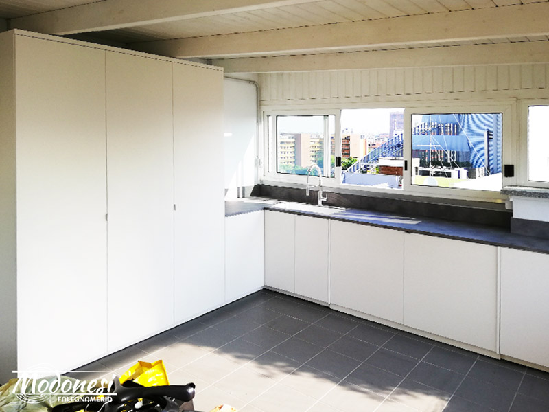 Mobili Per Lavanderia In Veranda Per Appartamento A Milano Finito 01
