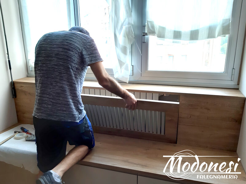 Mobile Per Soggiorno Con Panca Realizzato Per Una Casa A Milano Posa 02