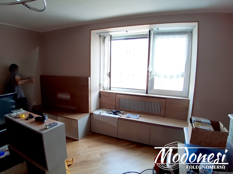 Mobile Per Soggiorno Con Panca Realizzato Per Una Casa A Milano Posa 04